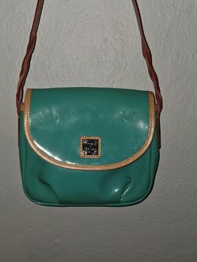 Dooney & Bourke Teal Patent Leather Shoulder Bag Tan Trim